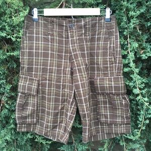 Old navy men’s plaid brown cargo shorts